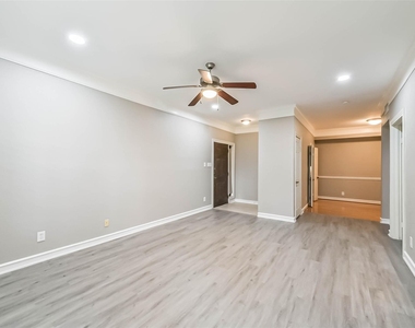 2700 Revere Street - Photo Thumbnail 9