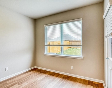 417 San Miguel Creek Drive - Photo Thumbnail 4
