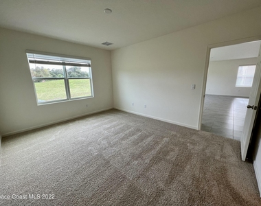 3400 Burrowing Owl Drive - Photo Thumbnail 9