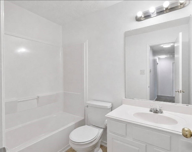 11430 Moonlight Ridge Drive - Photo Thumbnail 13