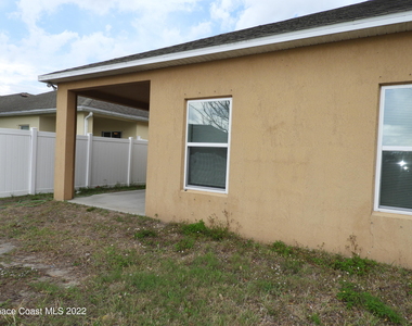 583 Hollow Glen Drive - Photo Thumbnail 12