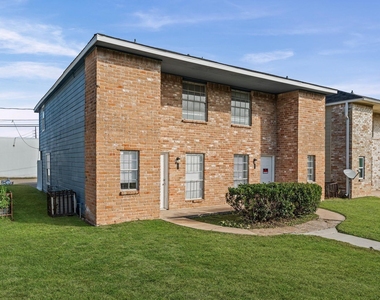 12206 Ormandy Street - Photo Thumbnail 36