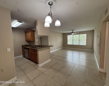 7667 N Wickham Road - Photo Thumbnail 7
