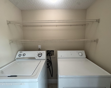 7667 N Wickham Road - Photo Thumbnail 15