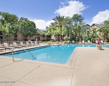 7667 N Wickham Road - Photo Thumbnail 16