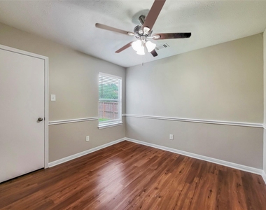 16393 Many Trees Lane - Photo Thumbnail 11