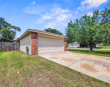 16393 Many Trees Lane - Photo Thumbnail 16