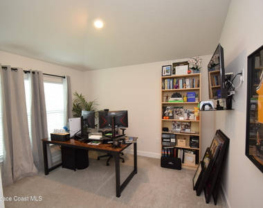 2585 Roygaris Street Nw - Photo Thumbnail 7