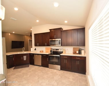 2585 Roygaris Street Nw - Photo Thumbnail 11