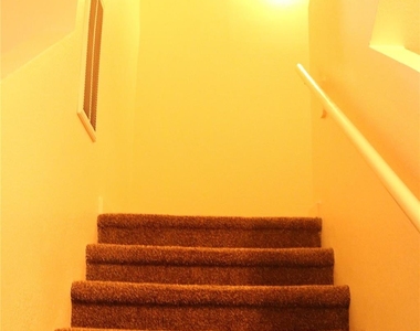10535 Mills Road - Photo Thumbnail 32