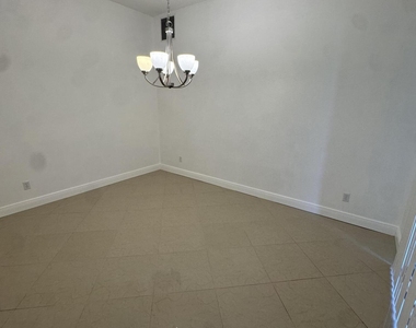 3315 Casi Drive - Photo Thumbnail 15