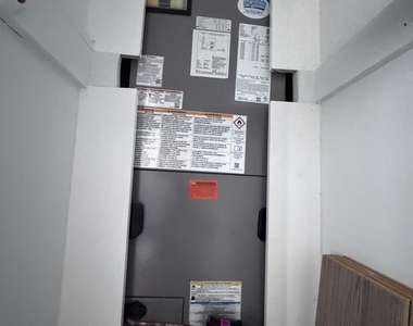 300 W Rutgers Street - Photo Thumbnail 12