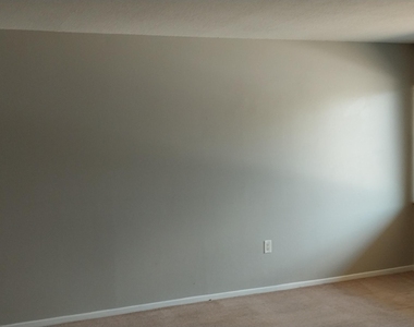 800 N Fiske Blvd # - Photo Thumbnail 3