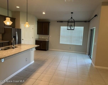 3580 Tabitha Court - Photo Thumbnail 7