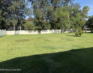 3580 Tabitha Court - Photo Thumbnail 16