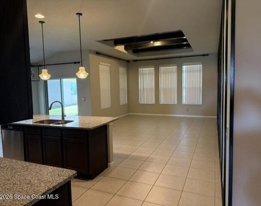 3580 Tabitha Court - Photo Thumbnail 4