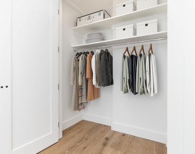 311 Franklin Avenue - Photo Thumbnail 7