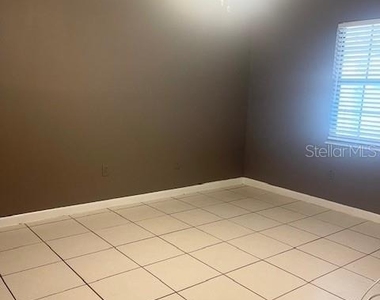 3804 W Hamilton Avenue - Photo Thumbnail 20
