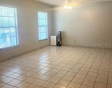 3804 W Hamilton Avenue - Photo Thumbnail 13