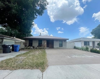 3804 W Hamilton Avenue - Photo Thumbnail 2