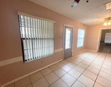 3804 W Hamilton Avenue - Photo Thumbnail 32