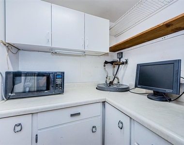 433 S Paula Drive - Photo Thumbnail 6