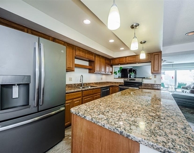 433 S Paula Drive - Photo Thumbnail 4