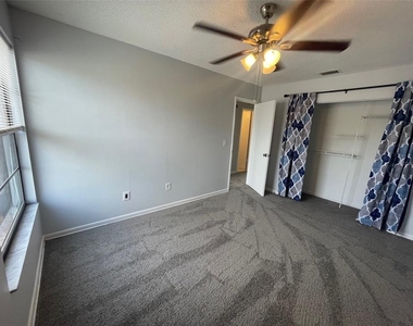 5112 Bonnedale Court - Photo Thumbnail 16