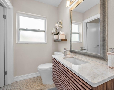 52 N Pine Circle - Photo Thumbnail 37