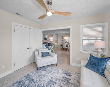 52 N Pine Circle - Photo Thumbnail 28