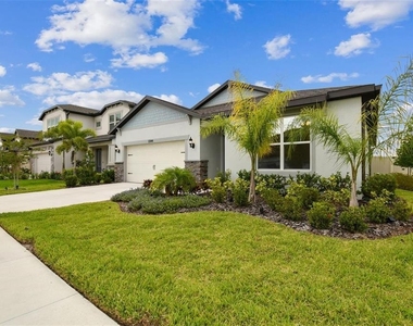 13144 Peachleaf Avenue - Photo Thumbnail 2