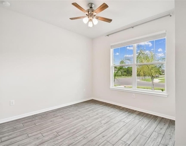 13144 Peachleaf Avenue - Photo Thumbnail 27