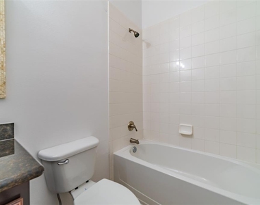 528 Jasmine Way - Photo Thumbnail 20