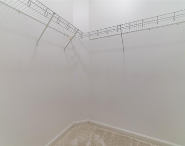 528 Jasmine Way - Photo Thumbnail 19