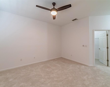 528 Jasmine Way - Photo Thumbnail 27