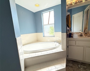 595 56th Avenue S - Photo Thumbnail 11
