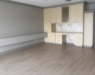 3717 46th Avenue S - Photo Thumbnail 7
