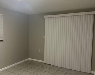 5509 Riddle Road - Photo Thumbnail 11