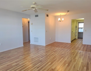 5850 18th Street N - Photo Thumbnail 21