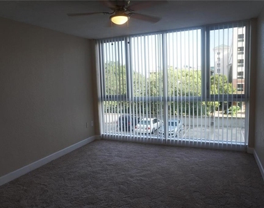 470 3rd Street S - Photo Thumbnail 10