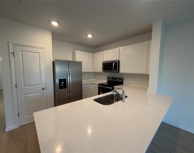32538 Midsummer Night Lane - Photo Thumbnail 9