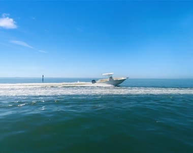5280 Coquina Key Drive Se - Photo Thumbnail 34