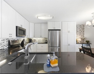 5280 Coquina Key Drive Se - Photo Thumbnail 11