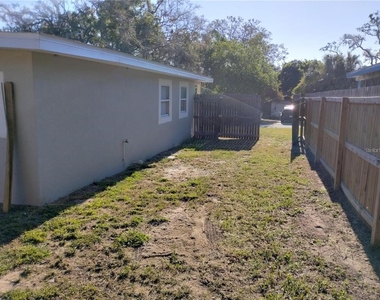 7039 Lenox Drive - Photo Thumbnail 18