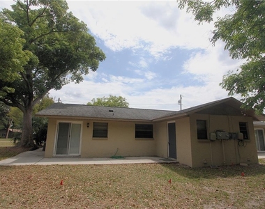5647 20th Street - Photo Thumbnail 11