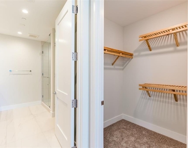 275 1st Avenue South - Photo Thumbnail 29