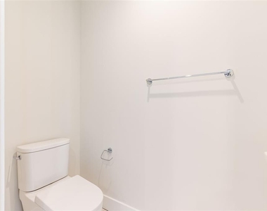 275 1st Avenue South - Photo Thumbnail 11