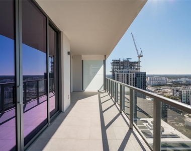 275 1st Avenue South - Photo Thumbnail 34