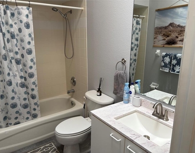 9122 Jakes Path - Photo Thumbnail 28