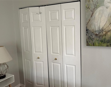 9122 Jakes Path - Photo Thumbnail 21
